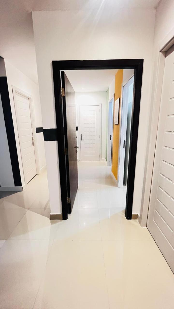 Executive Suite Room In Barsha 1 Near Moe Metro Dubai Eksteriør bilde
